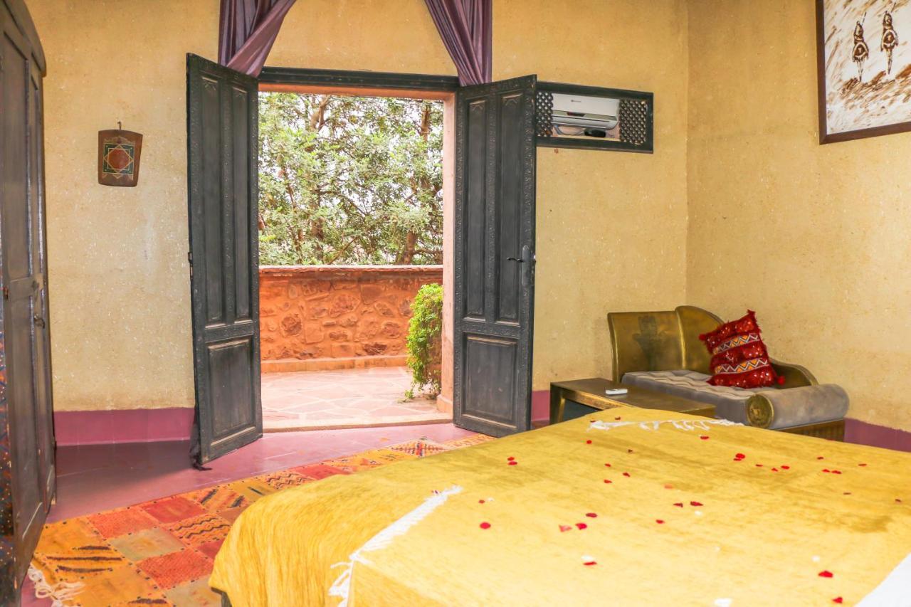 Riad Kasbah Omar Ourika Eksteriør billede