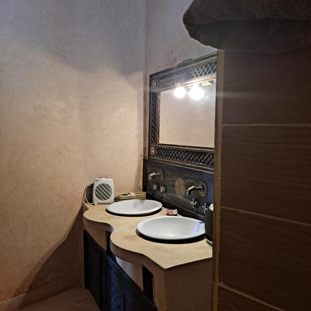 Riad Kasbah Omar Ourika Eksteriør billede