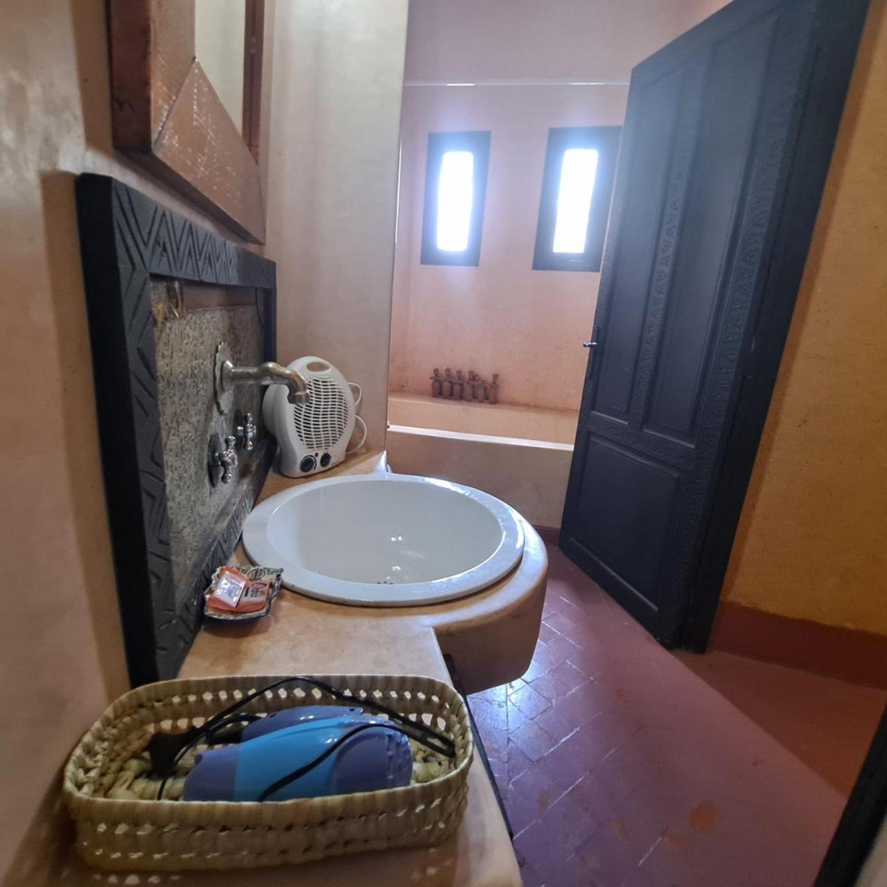 Riad Kasbah Omar Ourika Eksteriør billede